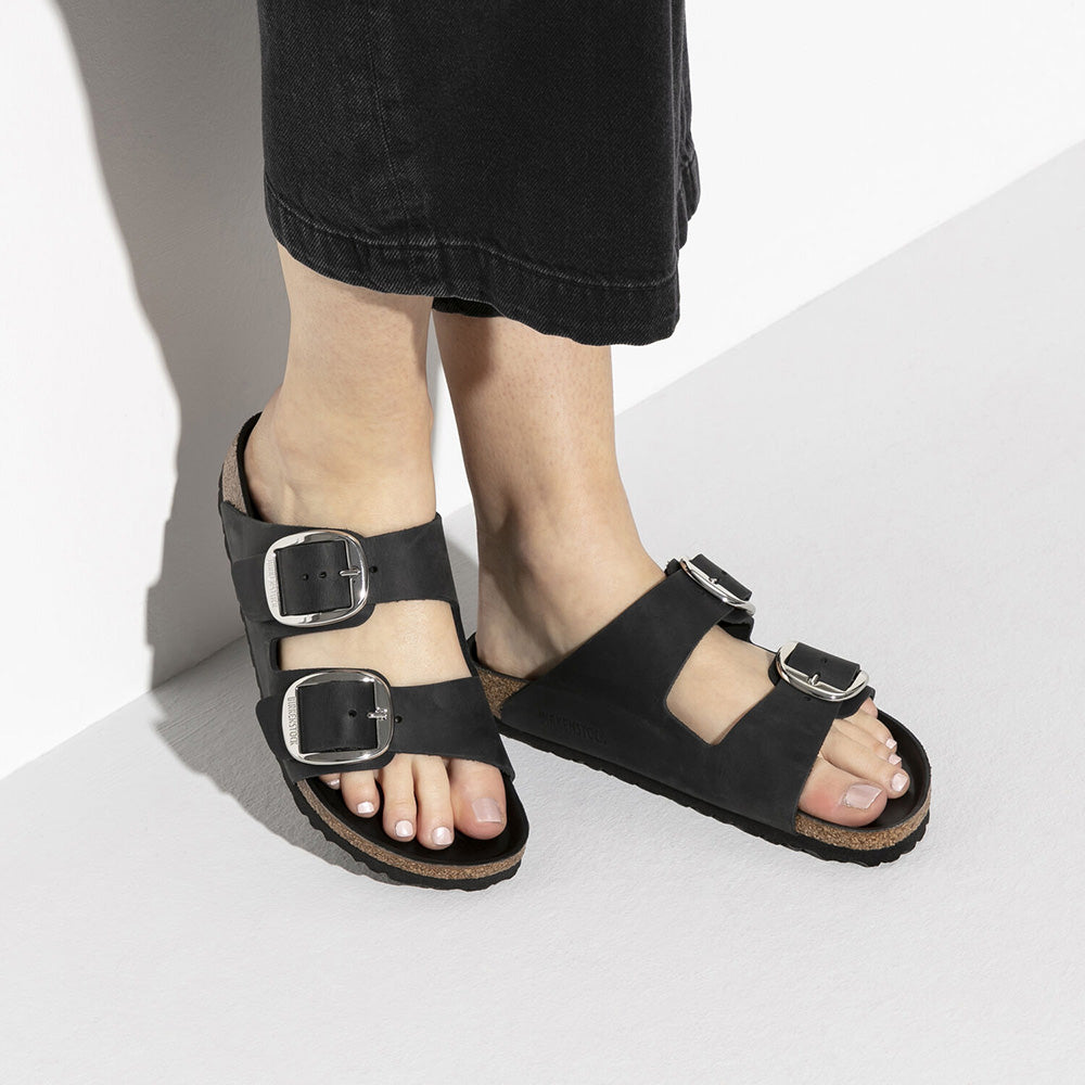 Birkenstock Women's Arizona Big Buckle Oiled Leather in Black