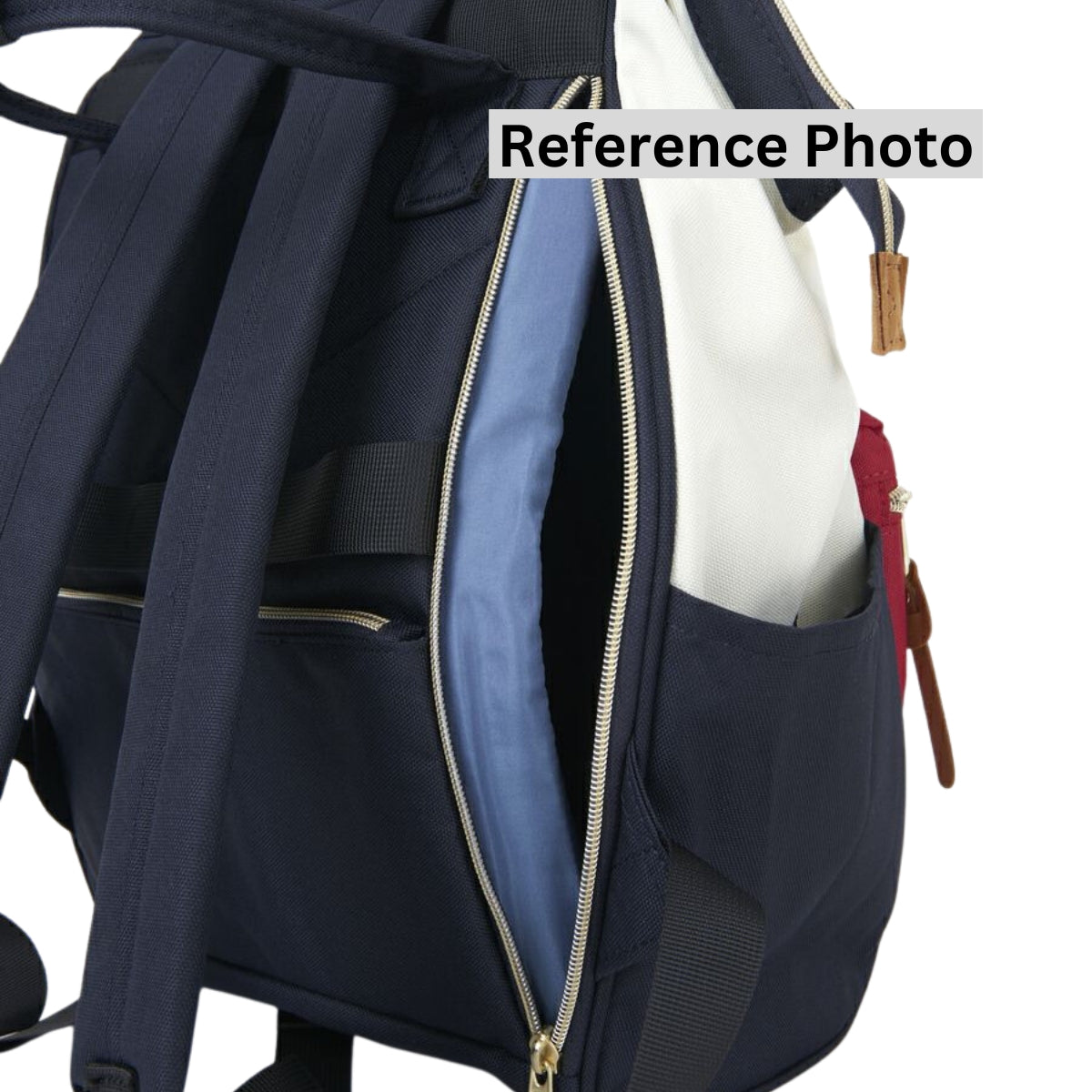 Anello Cross Bottle Backpack Regular in Navy