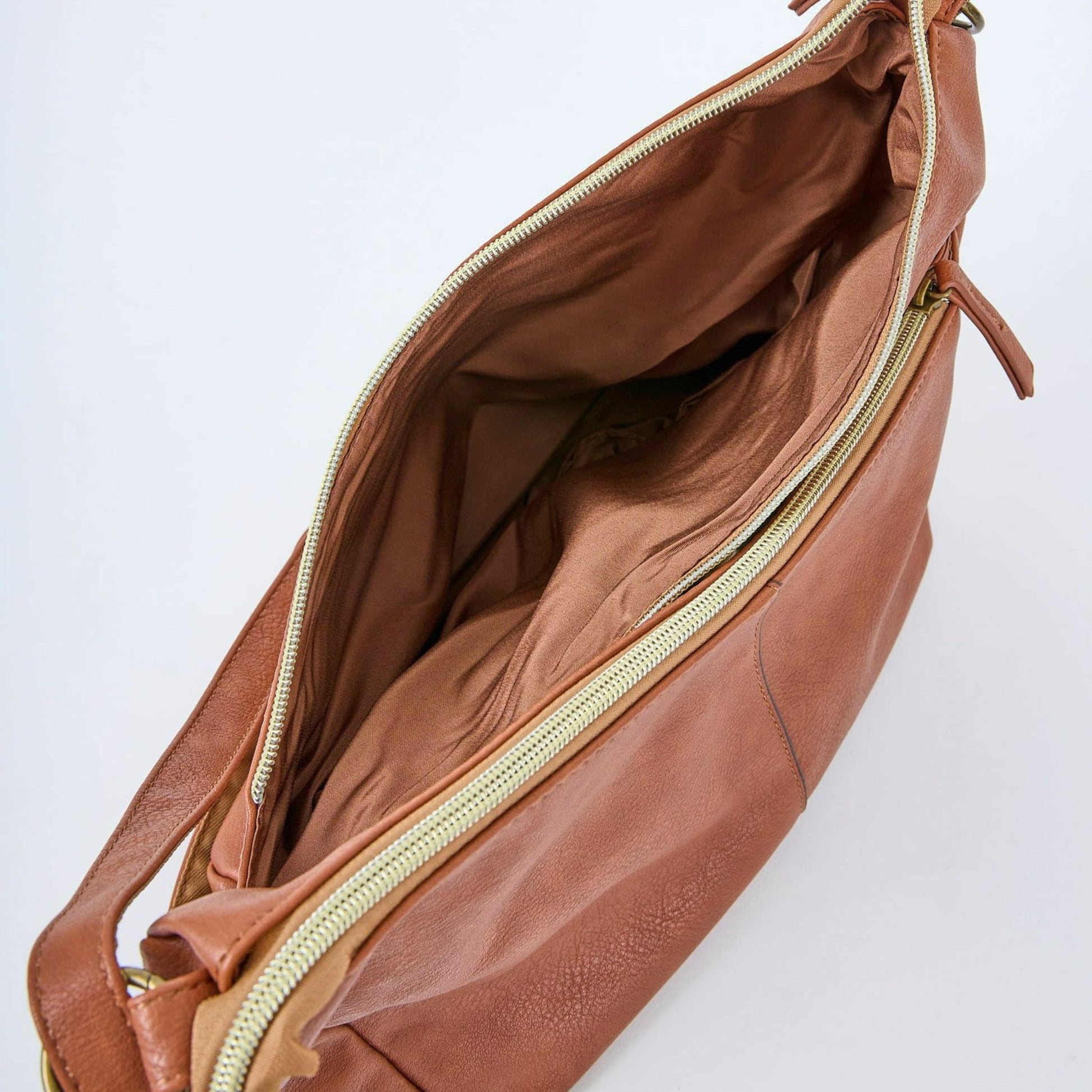 Anello Legato 3M Shoulder Bag in Camel