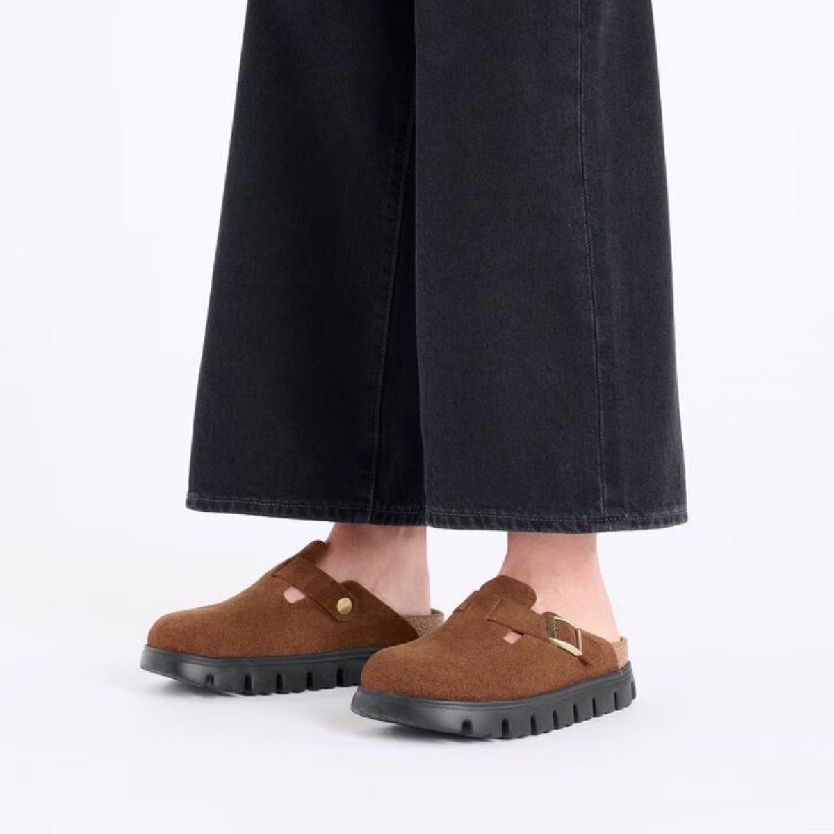 Birkenstock Women's Boston Chunky Suede Leather in Dark Tea/ Black