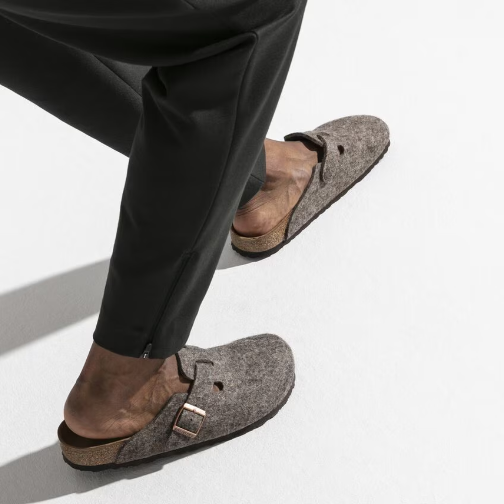 Birkenstock Boston Wool Felt in Cacao