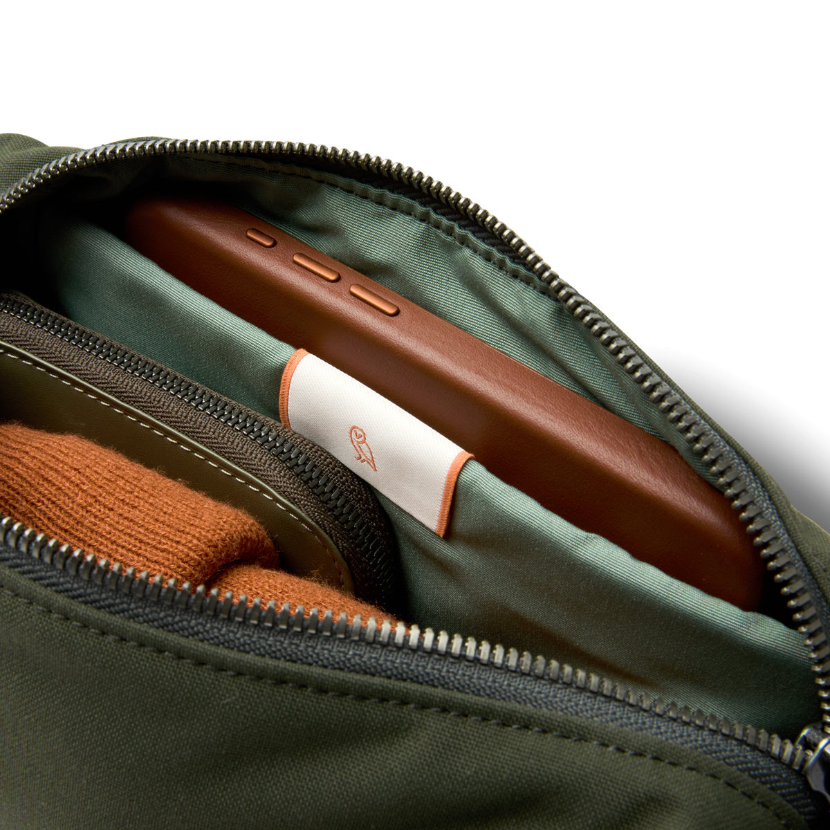 Bellroy Classic Sling 3L in Olive