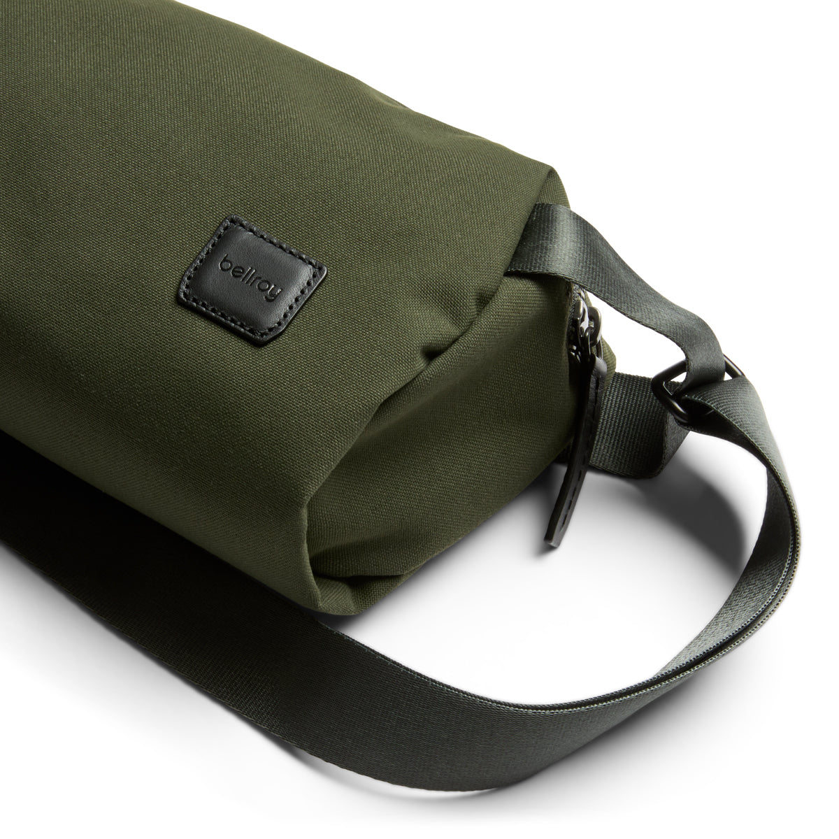 Bellroy Classic Sling 3L in Olive