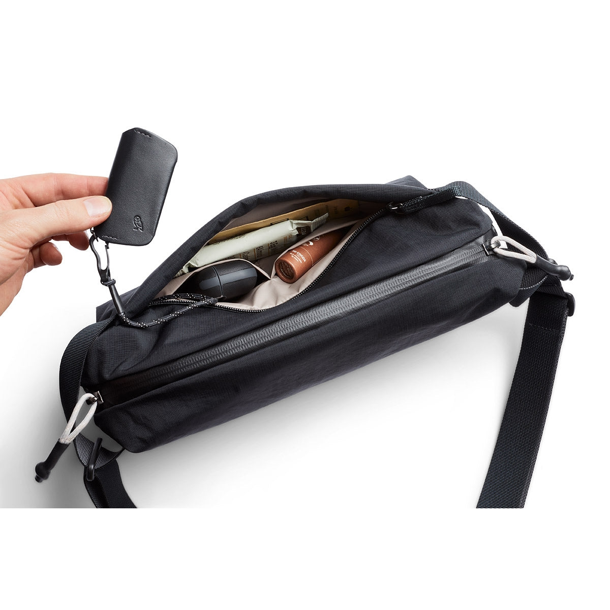 Bellroy Lite Sling in Black