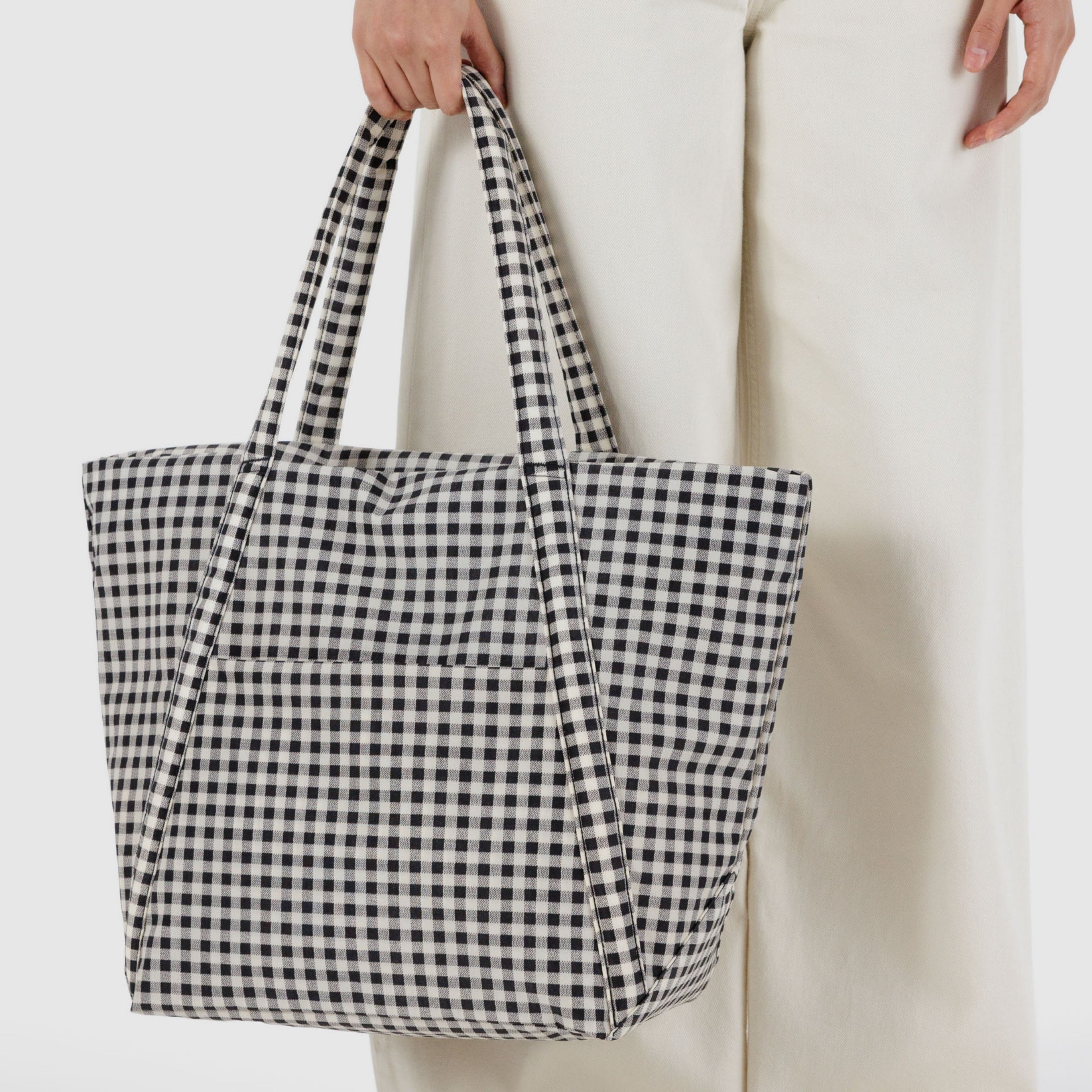 Baggu Cloud Bag in Black & White Gingham