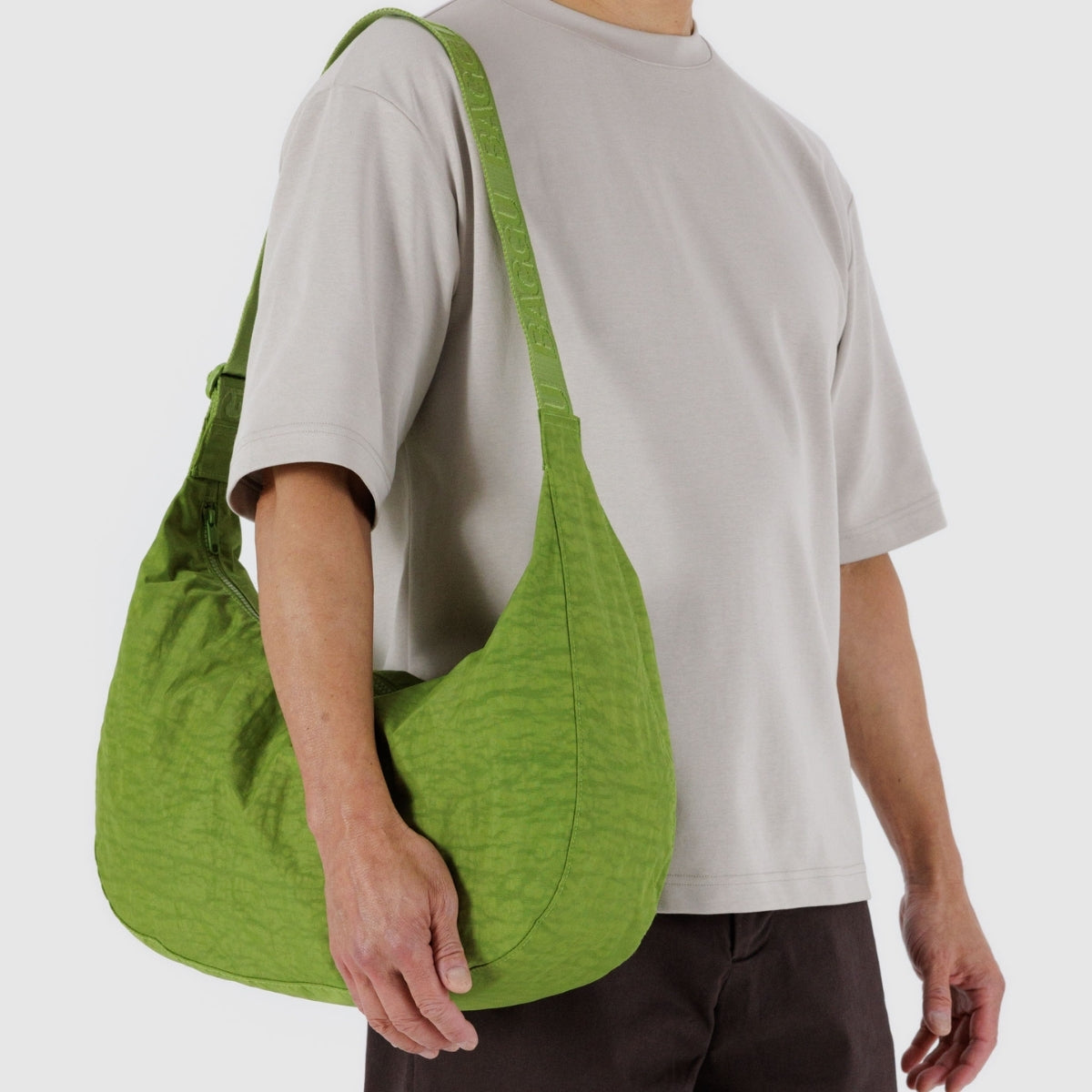 Baggu Large Nylon Crescent Bag in Green Juice