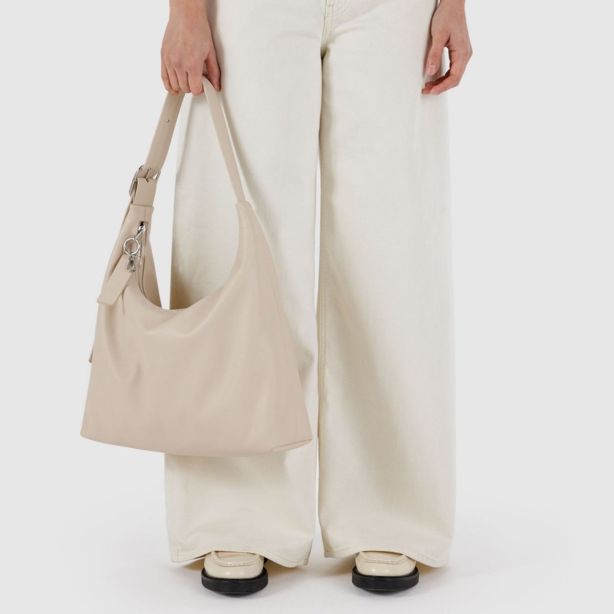 Baggu Recycled Leather Shoulder Bag in Stone