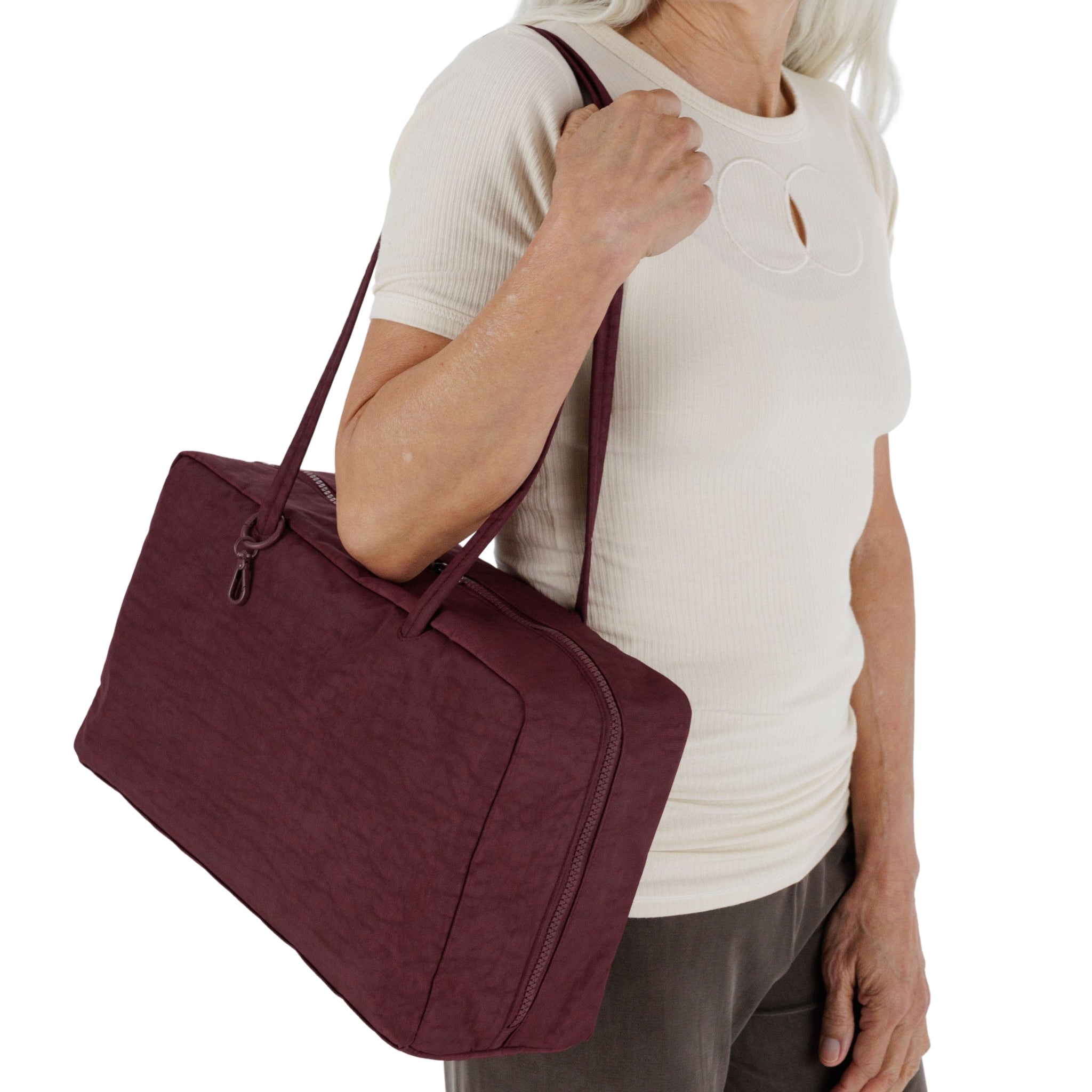 Baggu Medium Nylon Bowler Bag in Mahogany