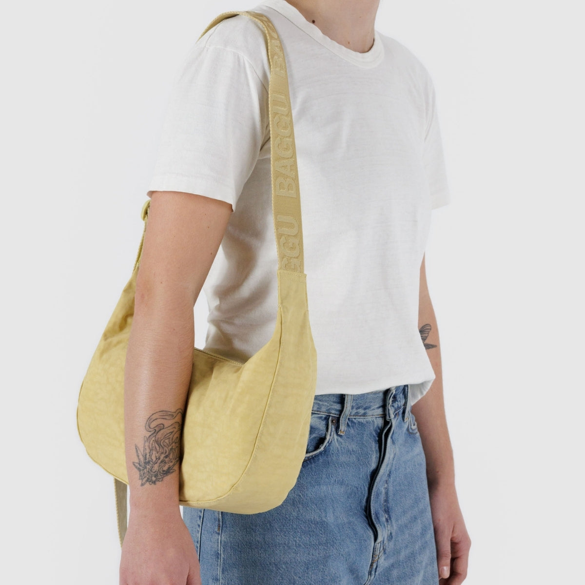 Baggu Medium Nylon Crescent Bag in Butter