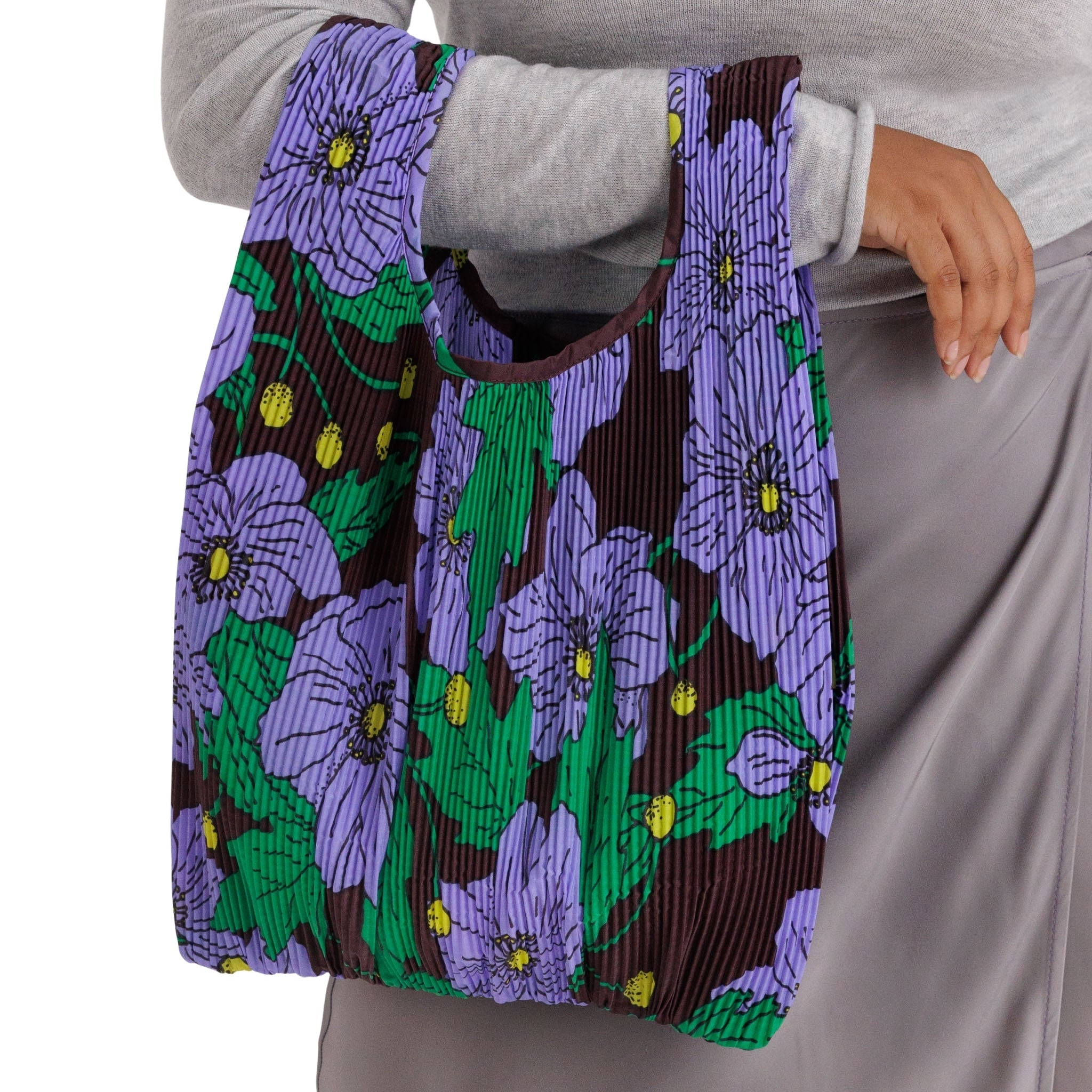 Baggu Pleated Baggu in Maroon Poppy