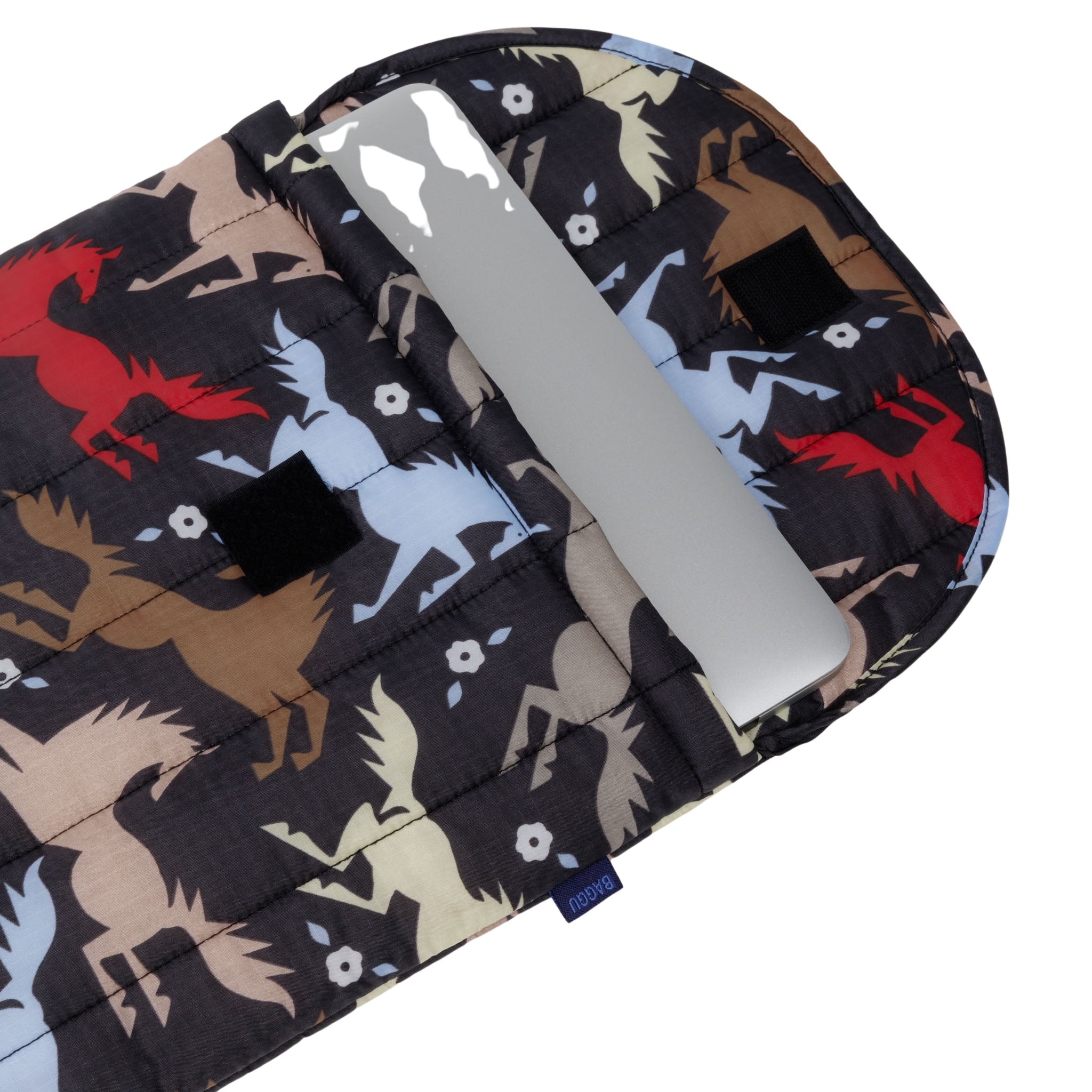 Baggu Puffy Laptop Sleeve 16" in Horse Cut Outs