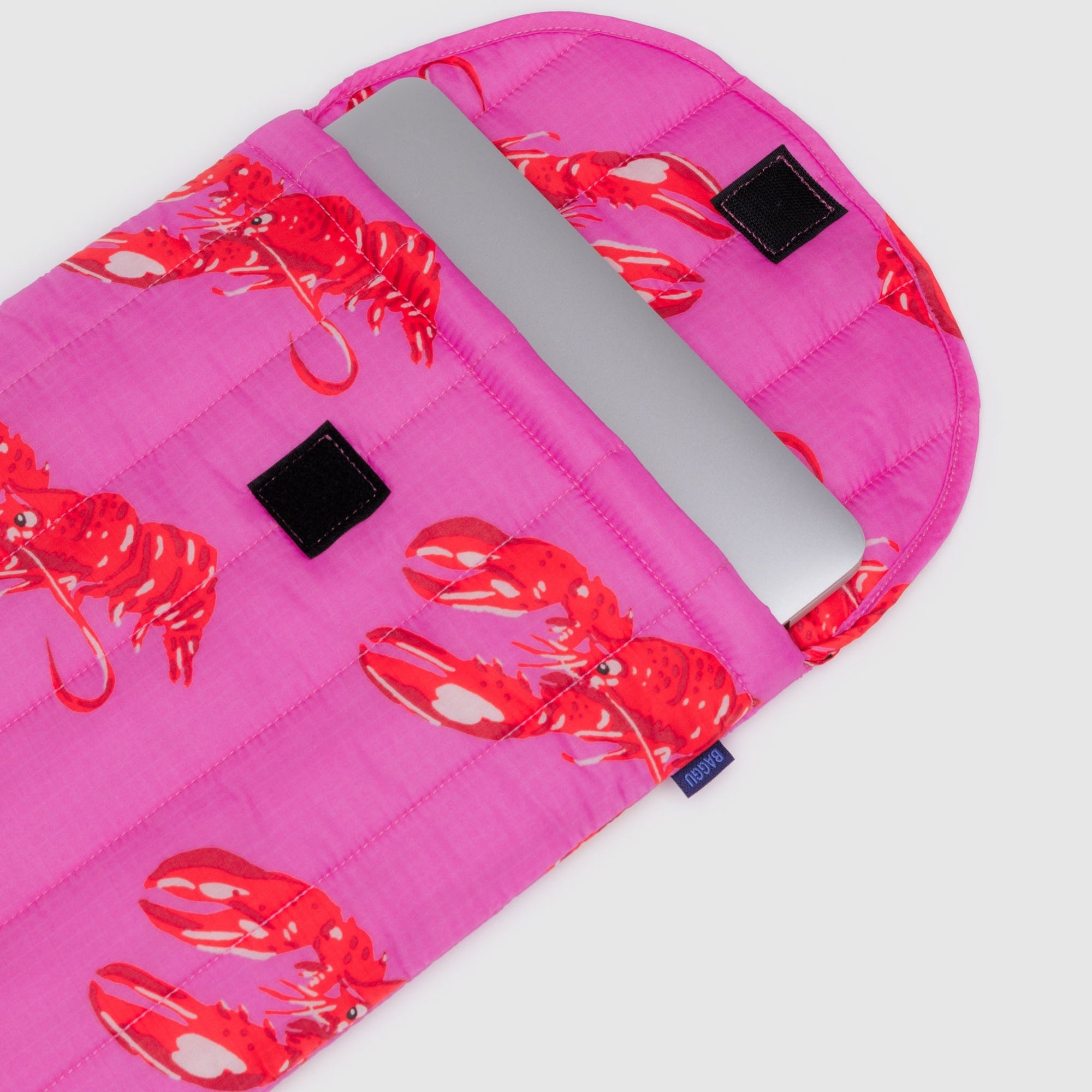 Baggu Puffy Laptop Sleeve 16" in Pink Lobster