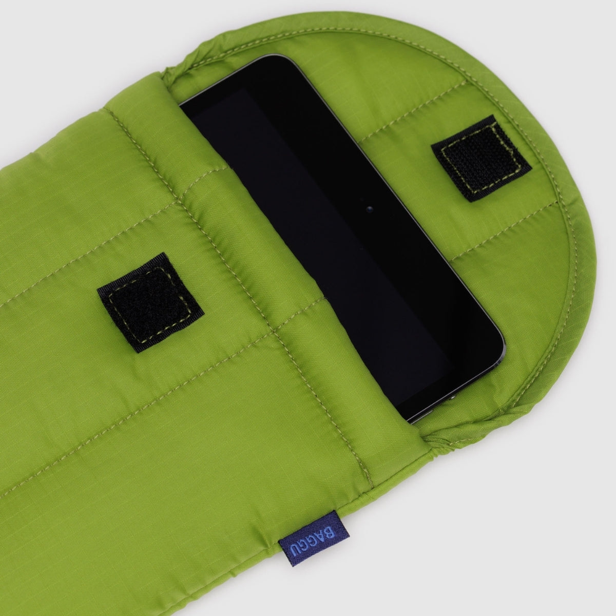 Baggu Puffy Tablet Sleeve in Green Juice