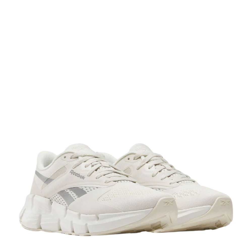 Reebok Women's Zig Dynamica 5 in Alabaster/Chalk/Grey 3