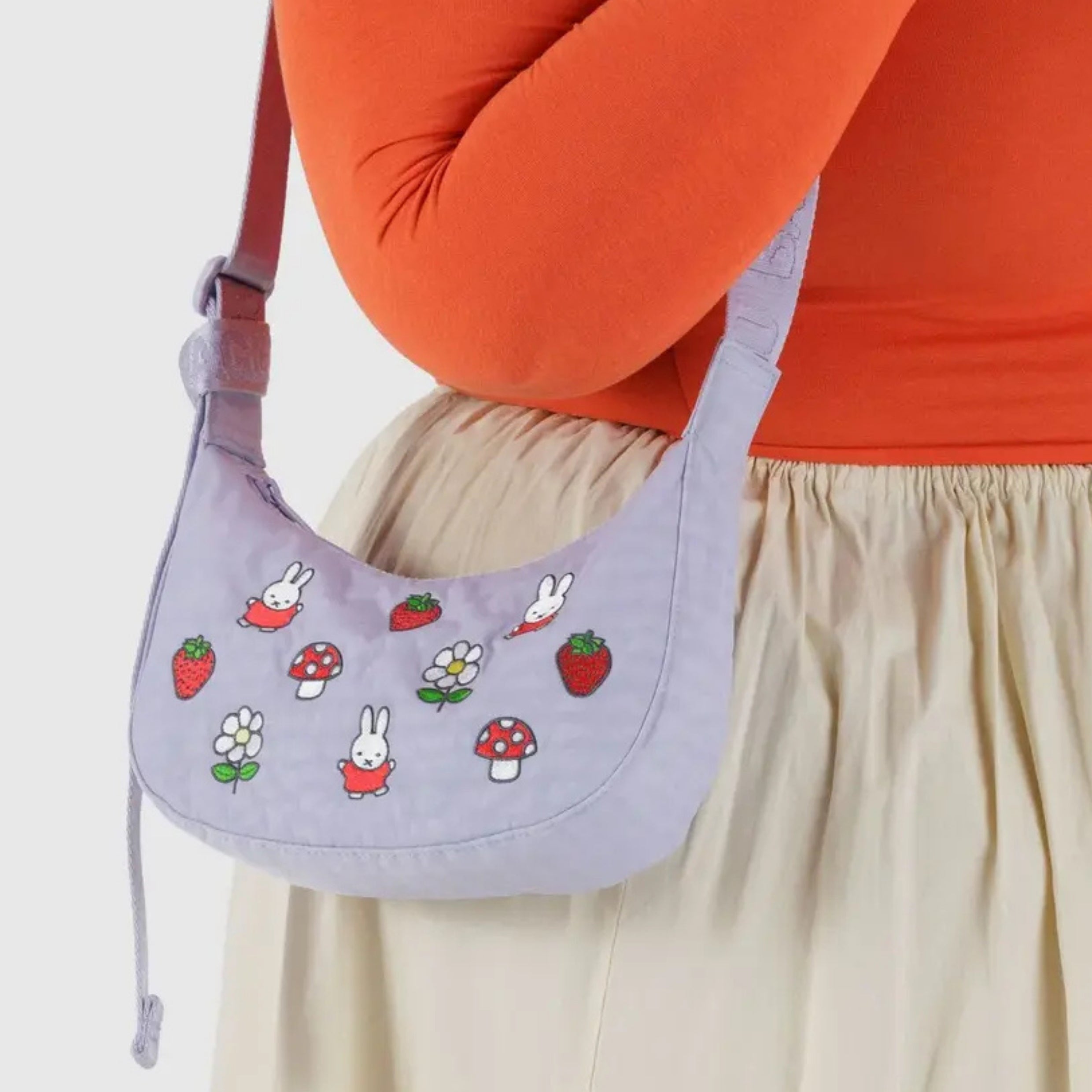 Baggu Small Nylon Crescent Bag in Miffy
