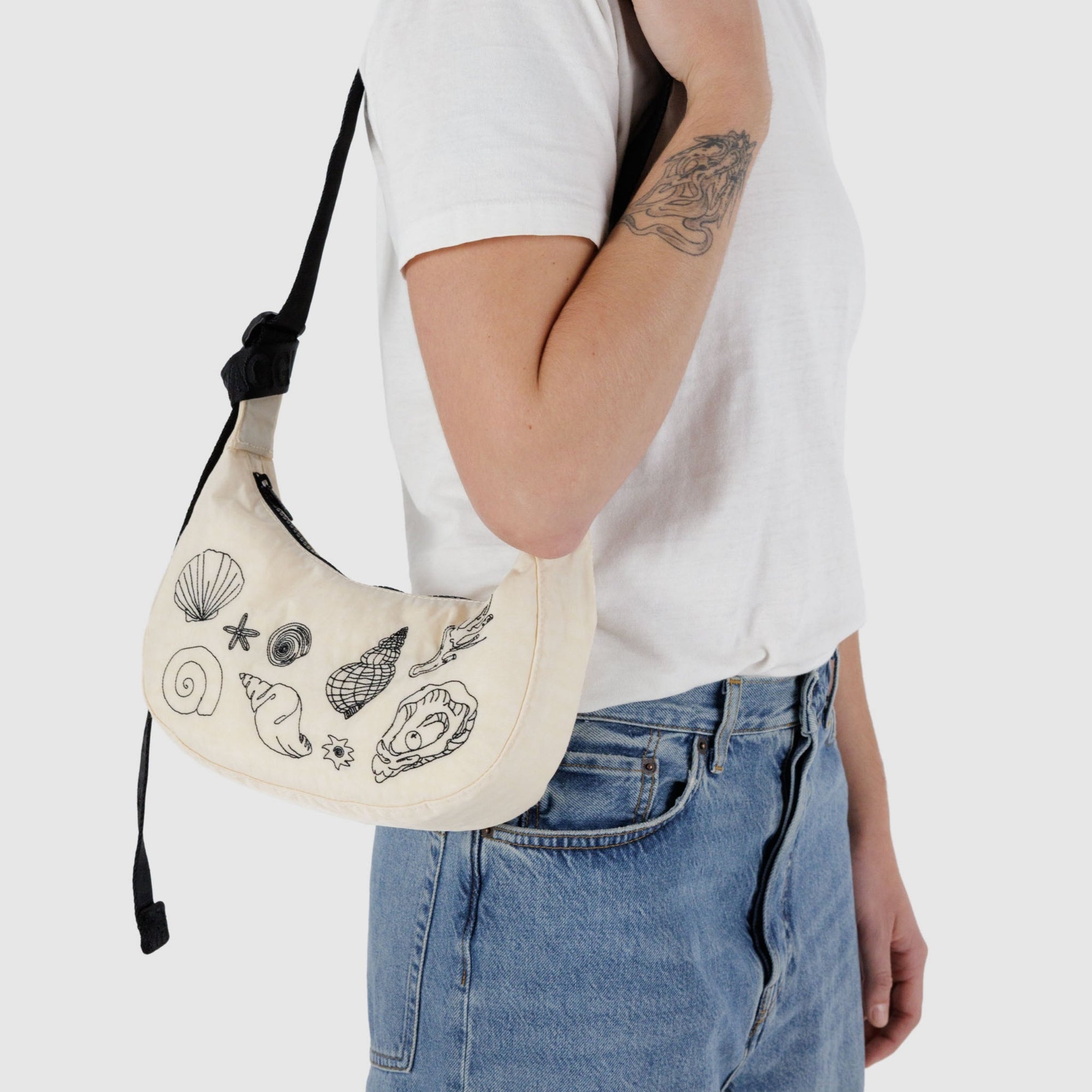 Baggu Small Nylon Crescent Bag in Embroidered Shells