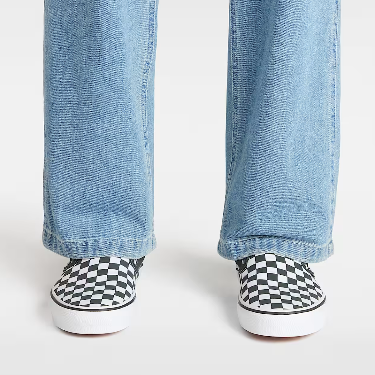 Vans Men's Checkerboard Classic Slip-On in Scarab Green/White