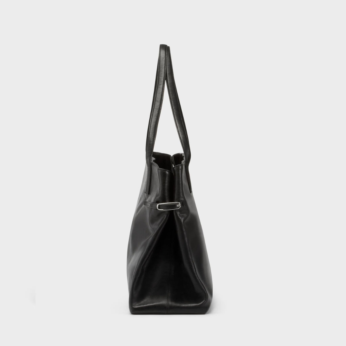 Vagabond Cannes Bag in Black