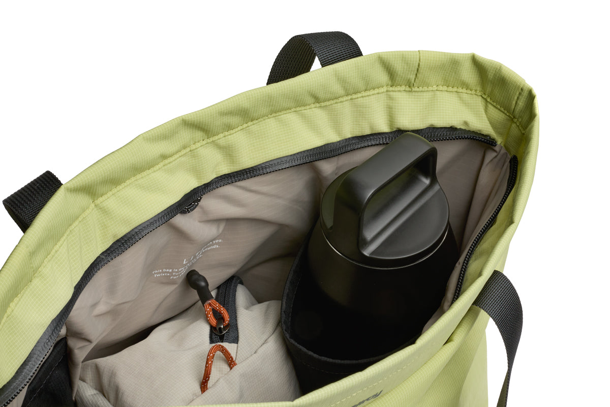 Bellroy Lite Totepack 18L in Kiwi
