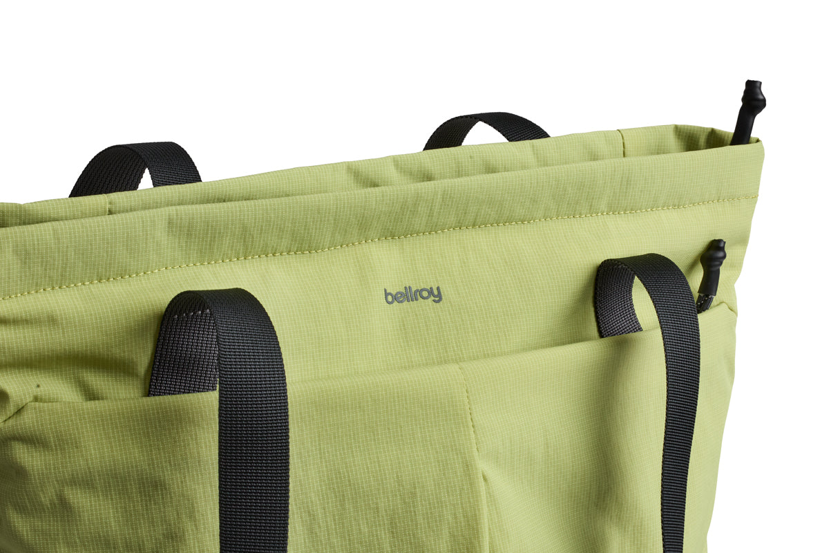 Bellroy Lite Totepack 18L in Kiwi