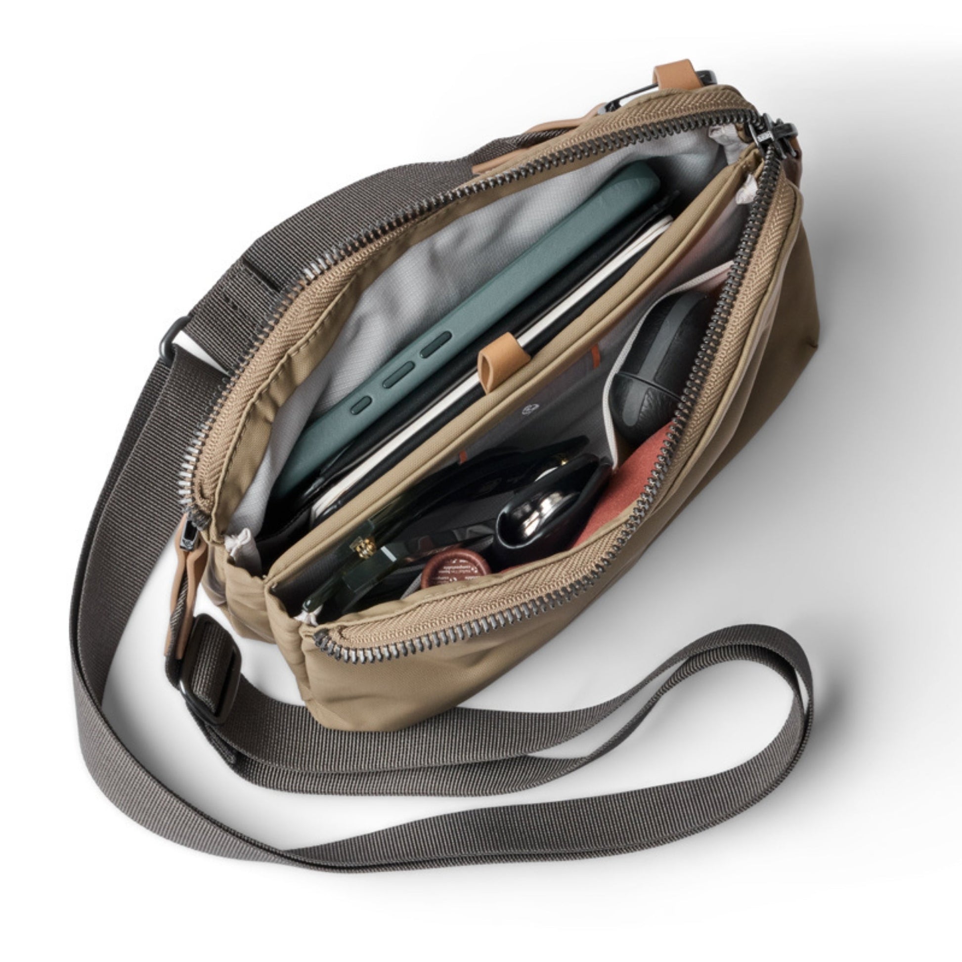 Bellroy Tokyo Side Bag in Khaki