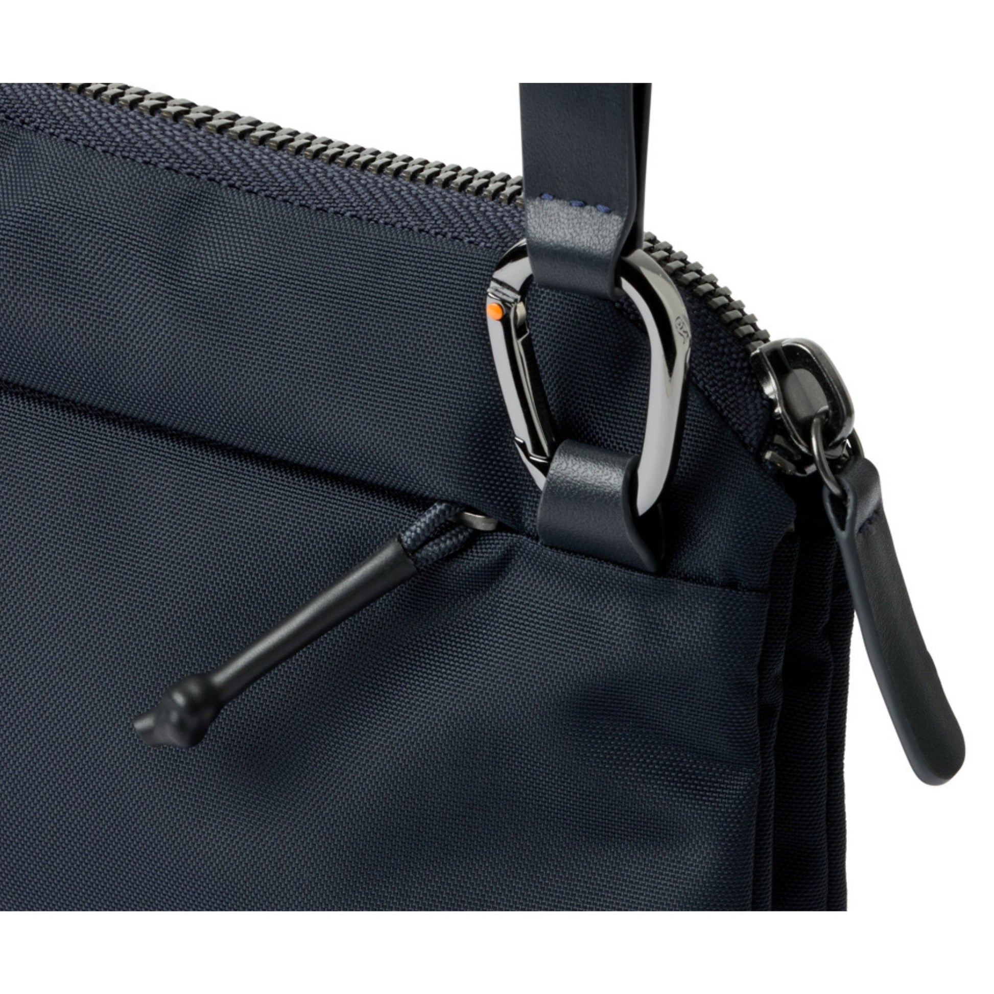 Bellroy Tokyo Side Bag in Navy