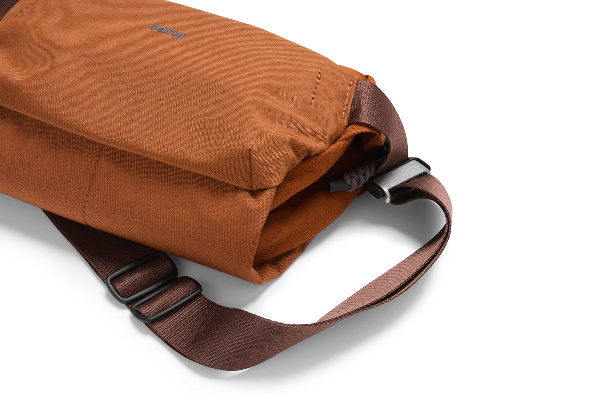 Bellroy Venture Sling 6L in Bronze