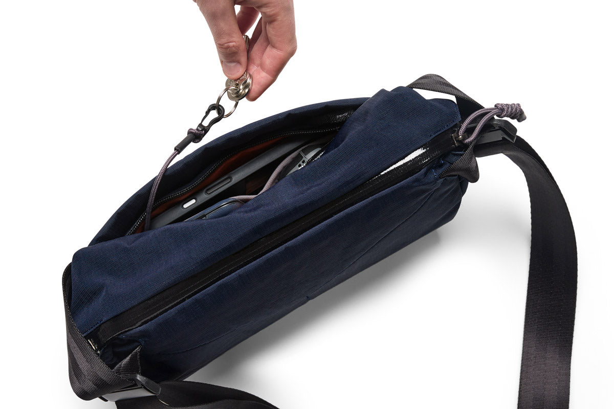 Bellroy Venture Sling 6L in Nightsky