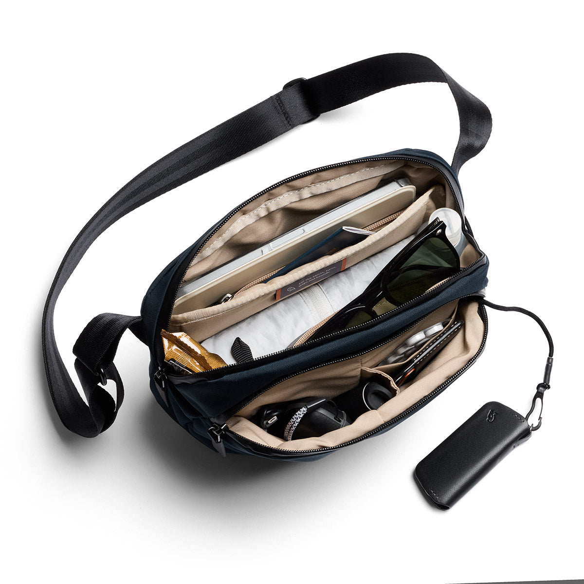 Bellroy Transit Sling 5L in Nightsky