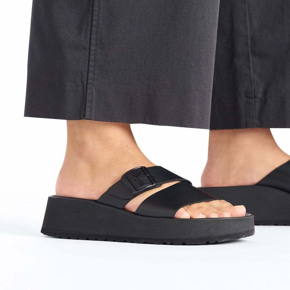 Birkenstock Women's Almina Leather in Black
