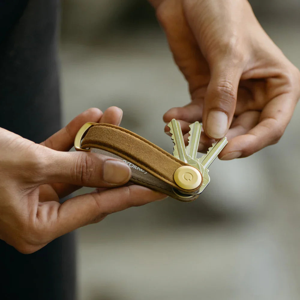 Orbitkey Key Organiser Waxed Canvas in Golden Sand