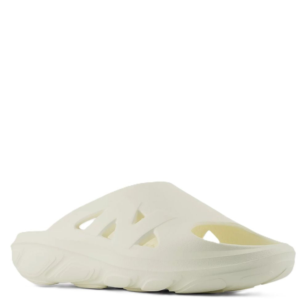 New Balance Fresh Foam RCVRY Slide in Angora with Parchment