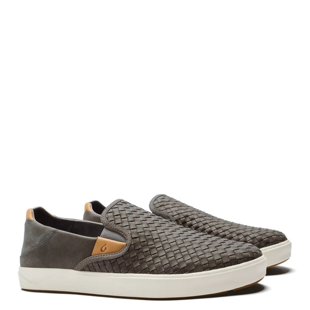 OluKai Men's Lae‘ahi Lauhala in Ash