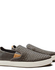 OluKai Men's Lae‘ahi Lauhala in Ash