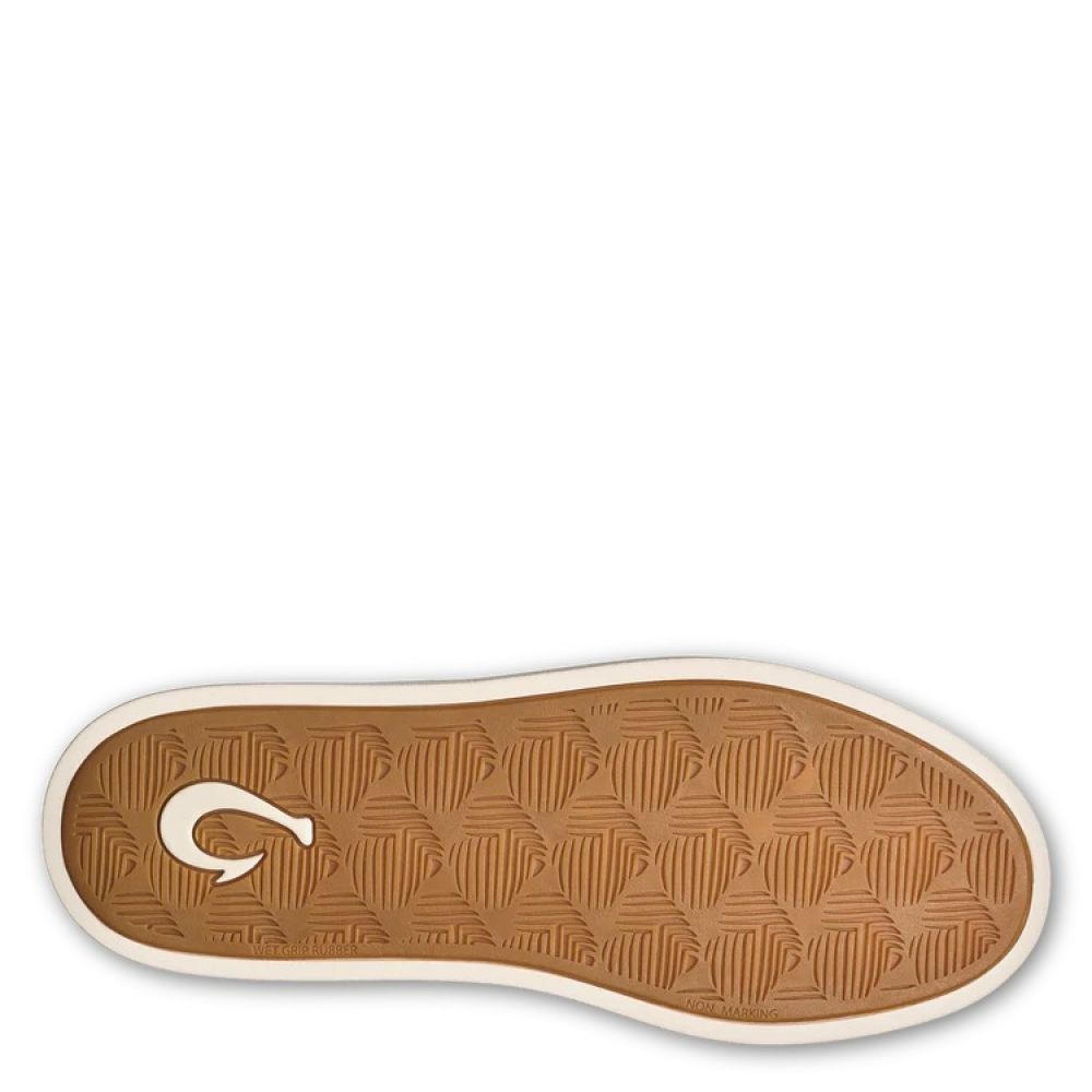 OluKai Women's Pehuea Luxe in Suede Ash