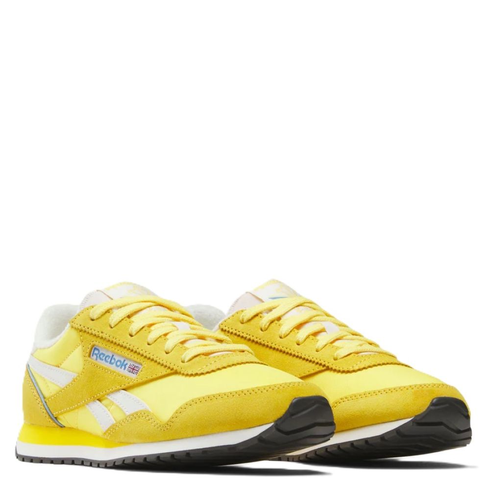 Reebok Women's Classic Az in Golden Haze/Chalk White
