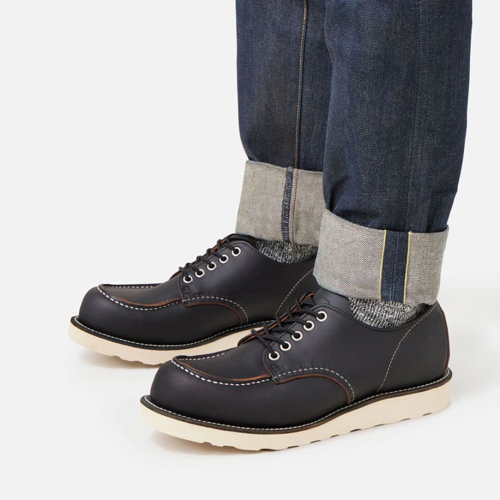 Red Wing Men's Moc Oxford 8090 in Black Prairie Leather (D Width)
