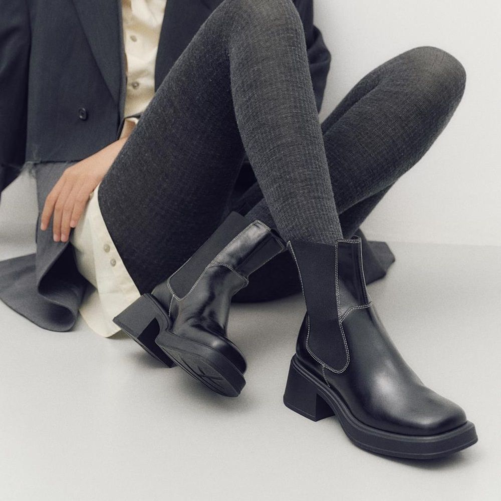 Vagabond Women's Dorah Boots in Black Leather