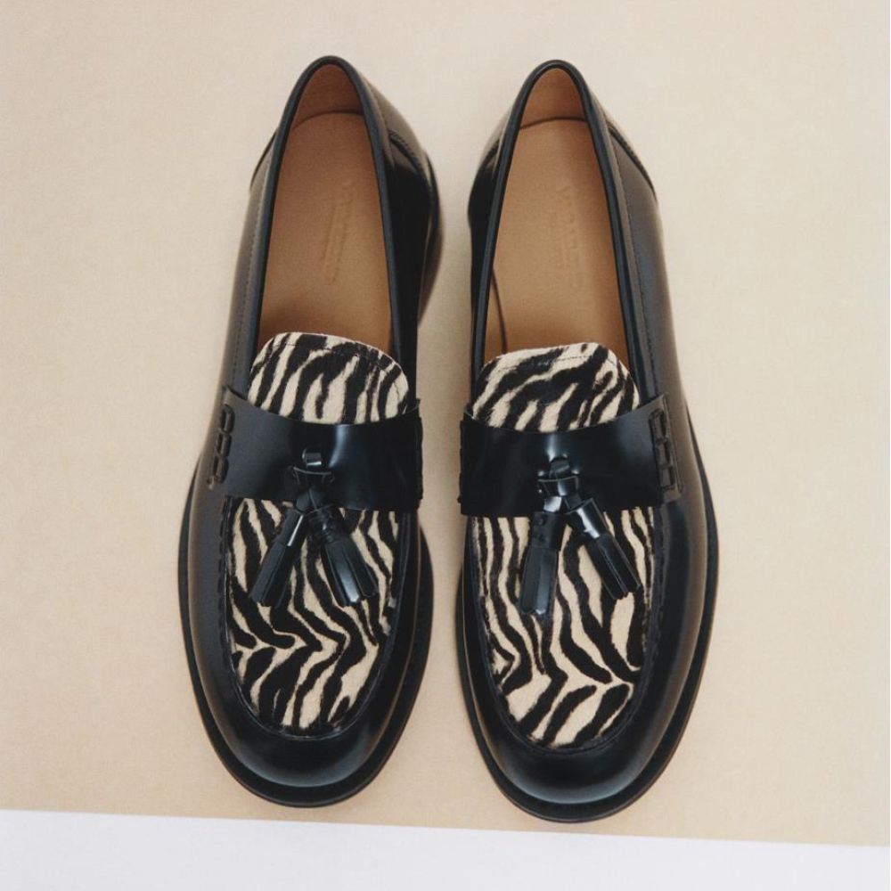 Vagabond Women's Linn Tassle Loafers in Black Leather/Hair-On-Leather