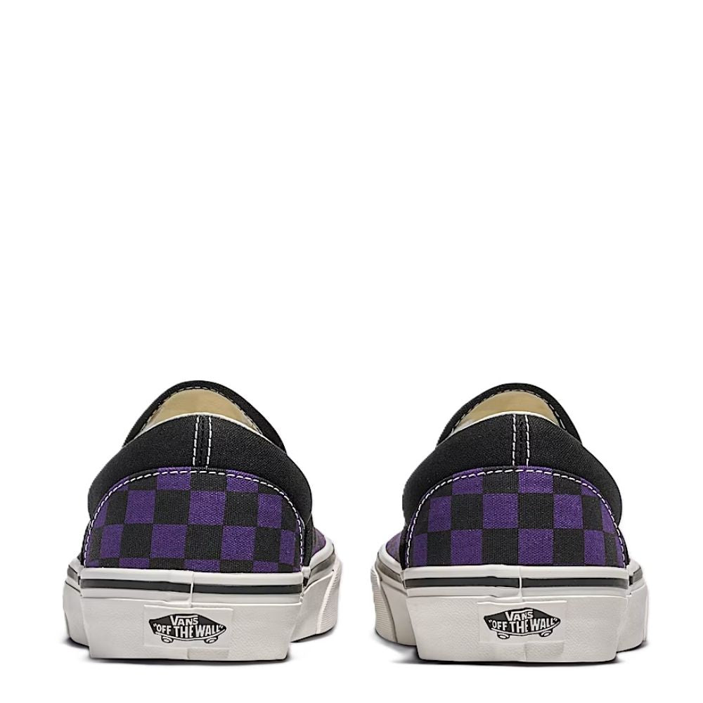 Vans Checkerboard Classic Slip-On in Black/Gothic Grape
