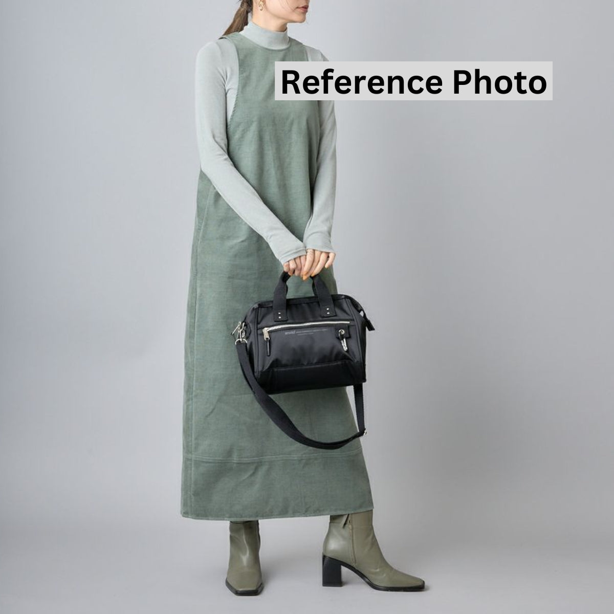 Anello Eleanor Shoulder Bag in Navy