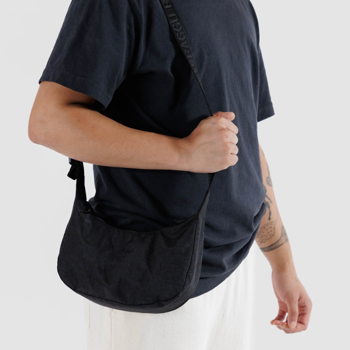 Baggu Small Nylon Crescent Bag – Te Koop