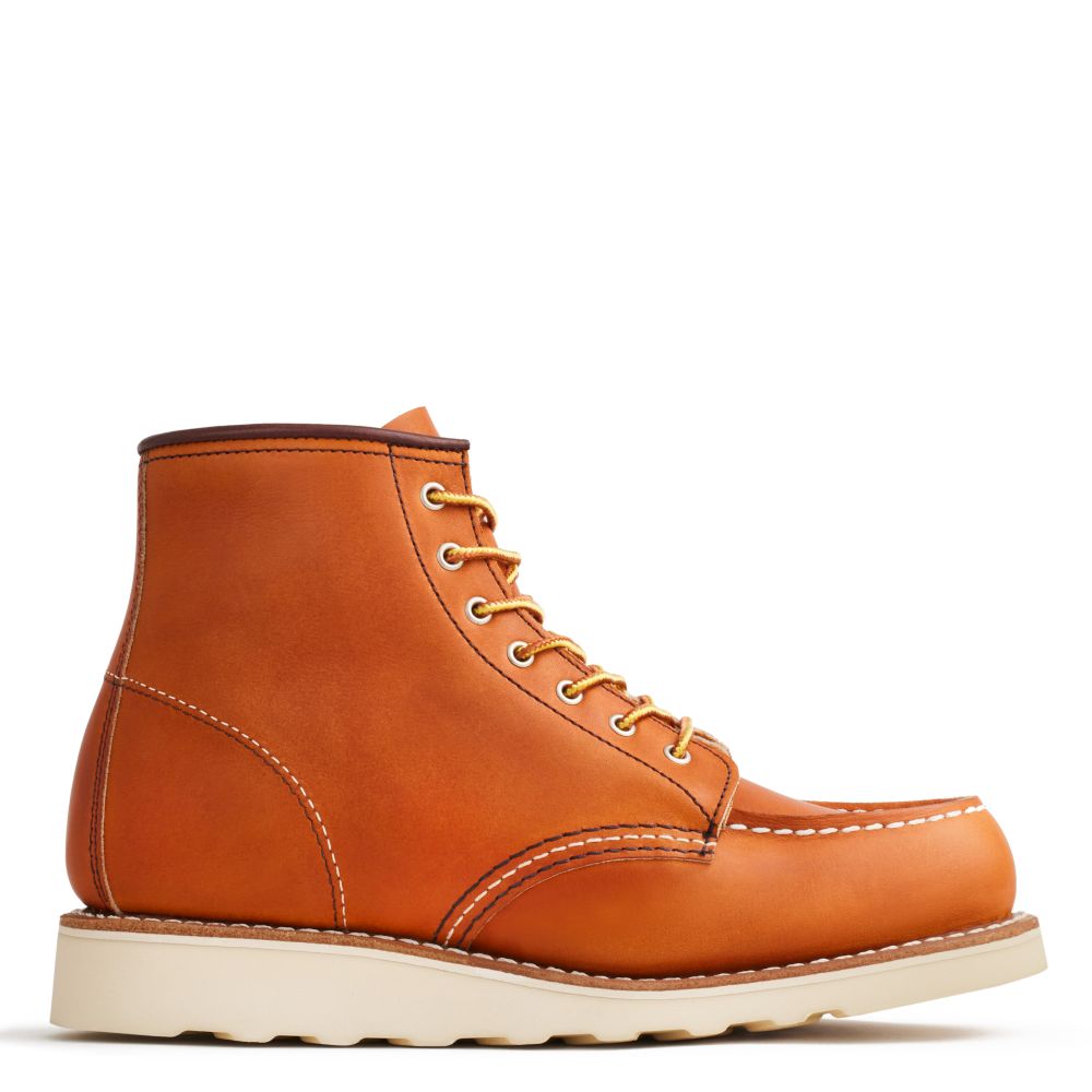 Red Wing Women&#39;s Classic Moc 3375 in Oro Legacy