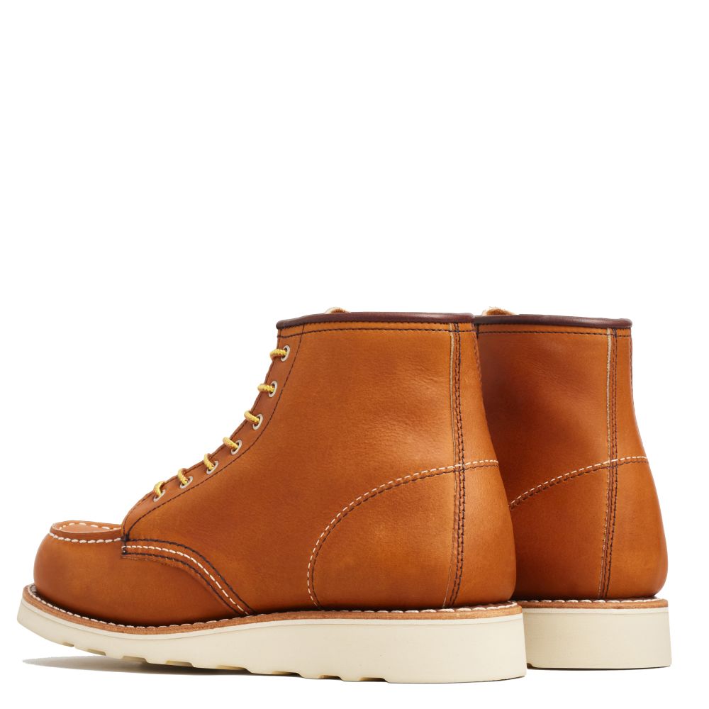 Red Wing Women&#39;s Classic Moc 3375 in Oro Legacy