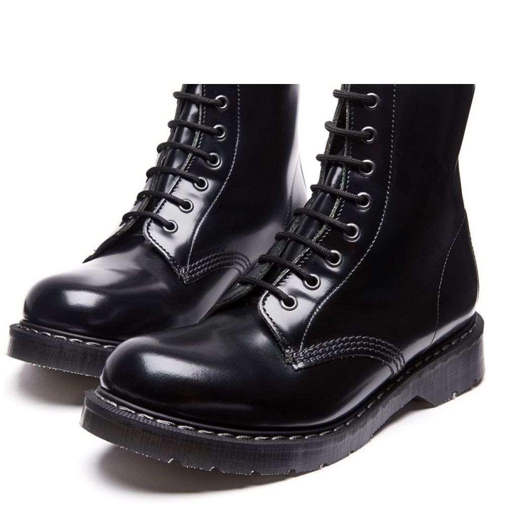 Solovair 11 Eye Derby Boot in Black Hi-Shine