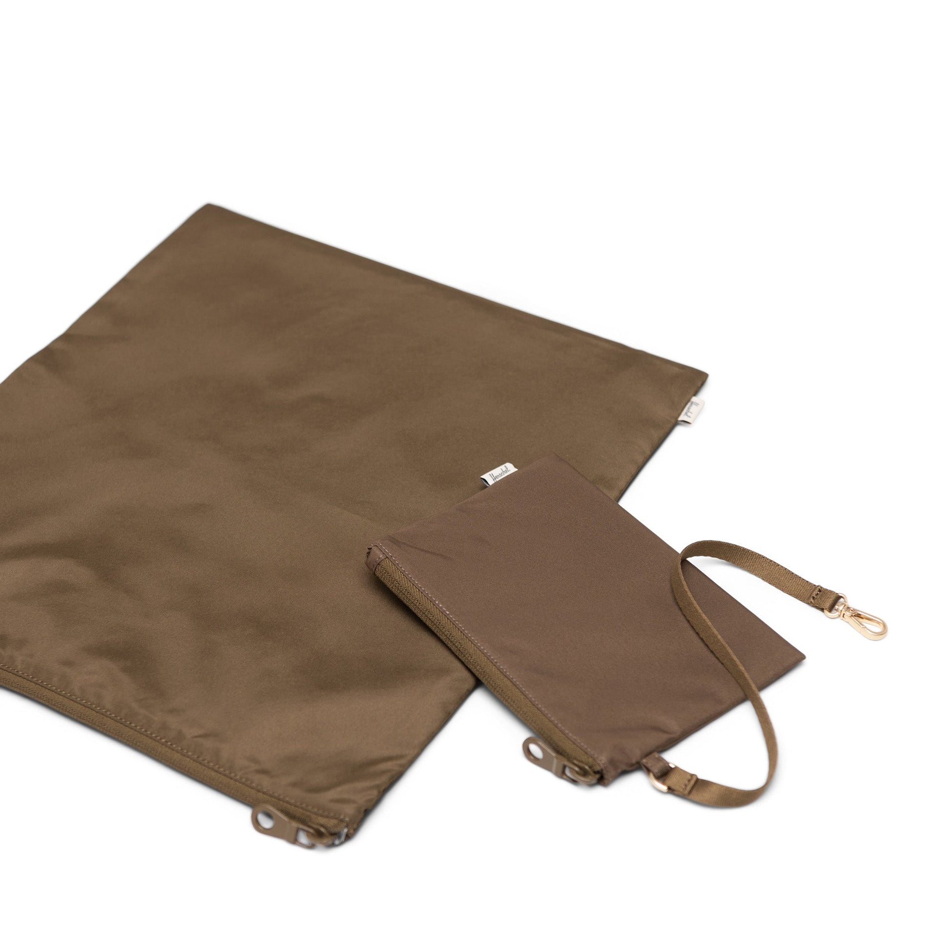 Herschel Maia Weekender in Beech