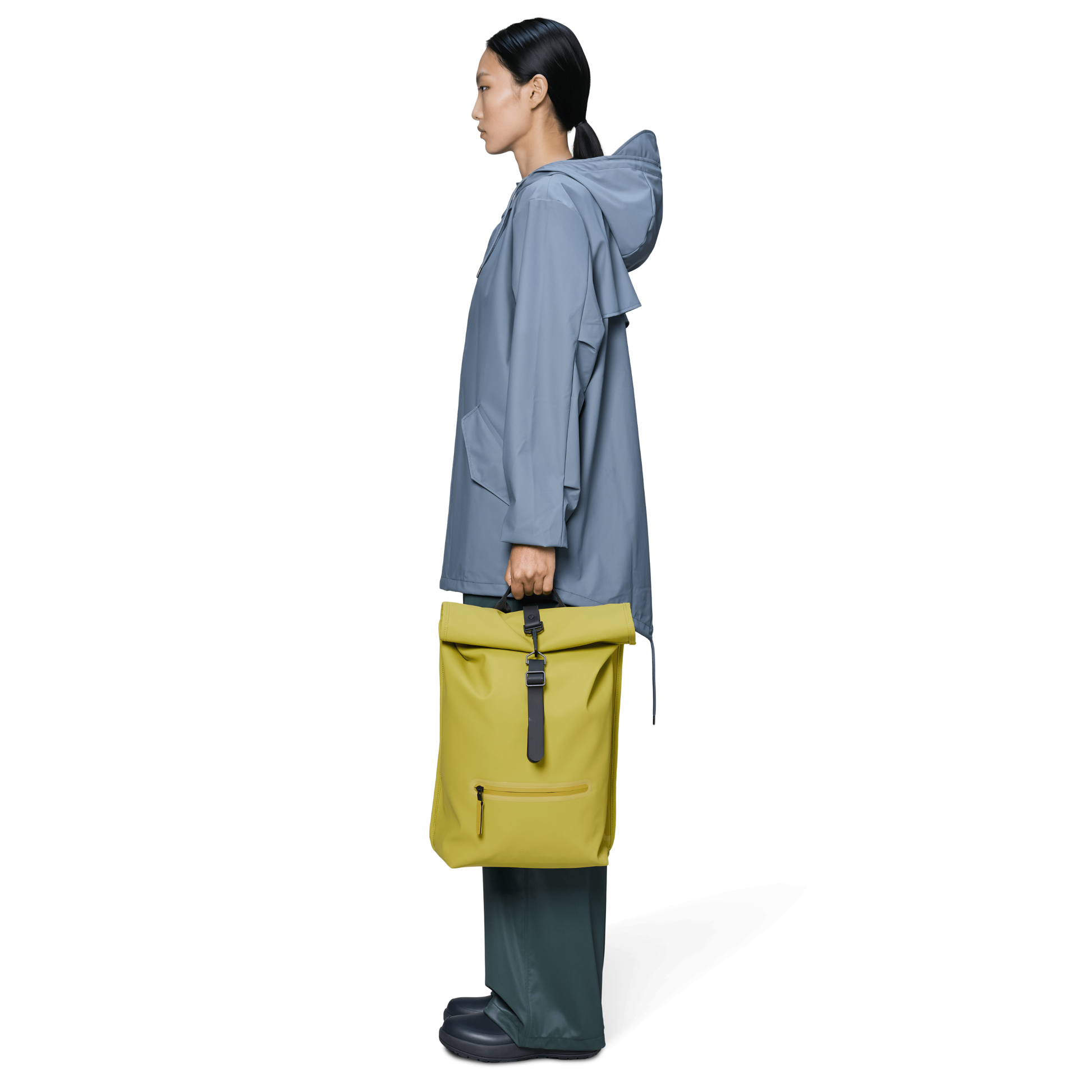 Rains Rolltop Rucksack in Glow