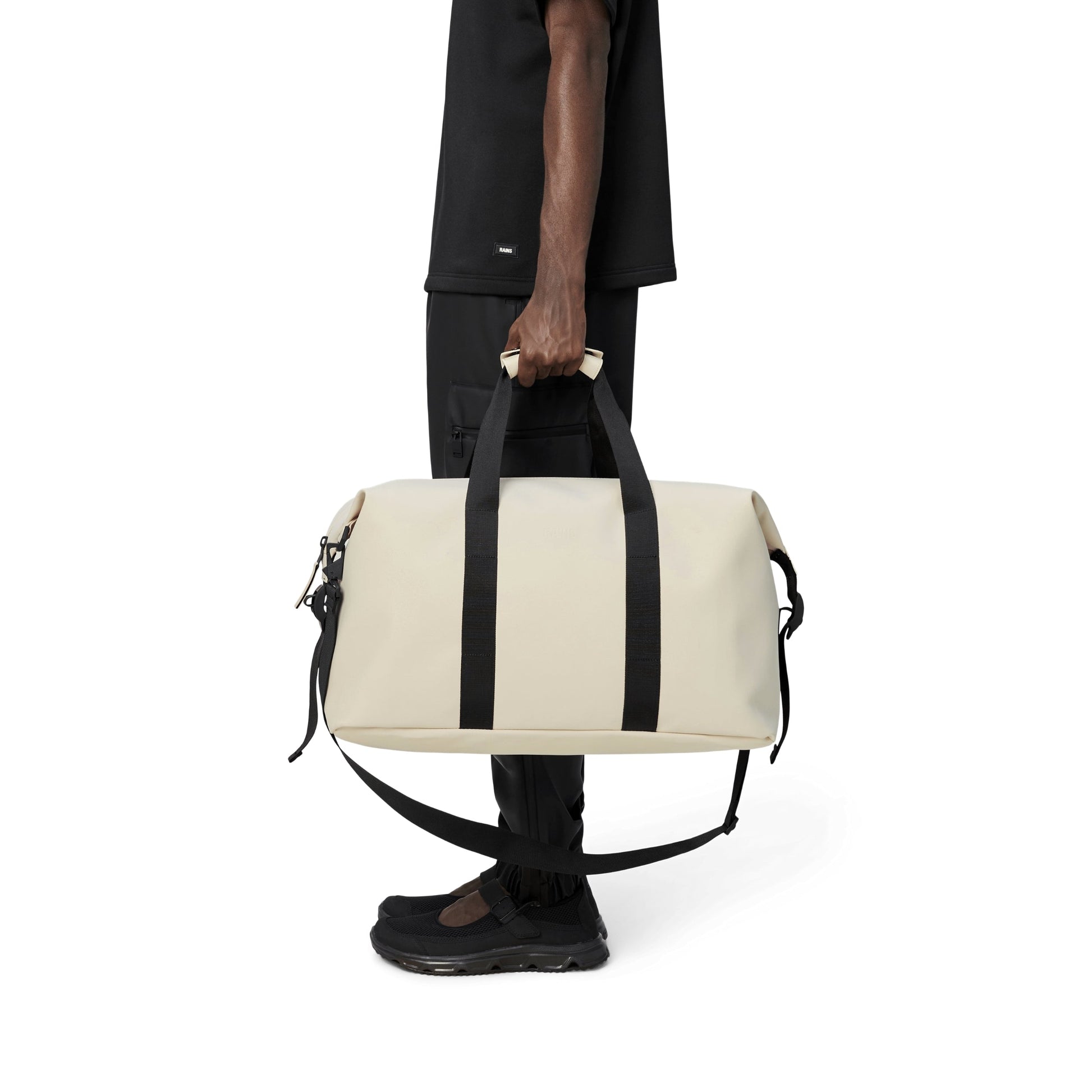 Rains Hilo Weekend Bag in Dune