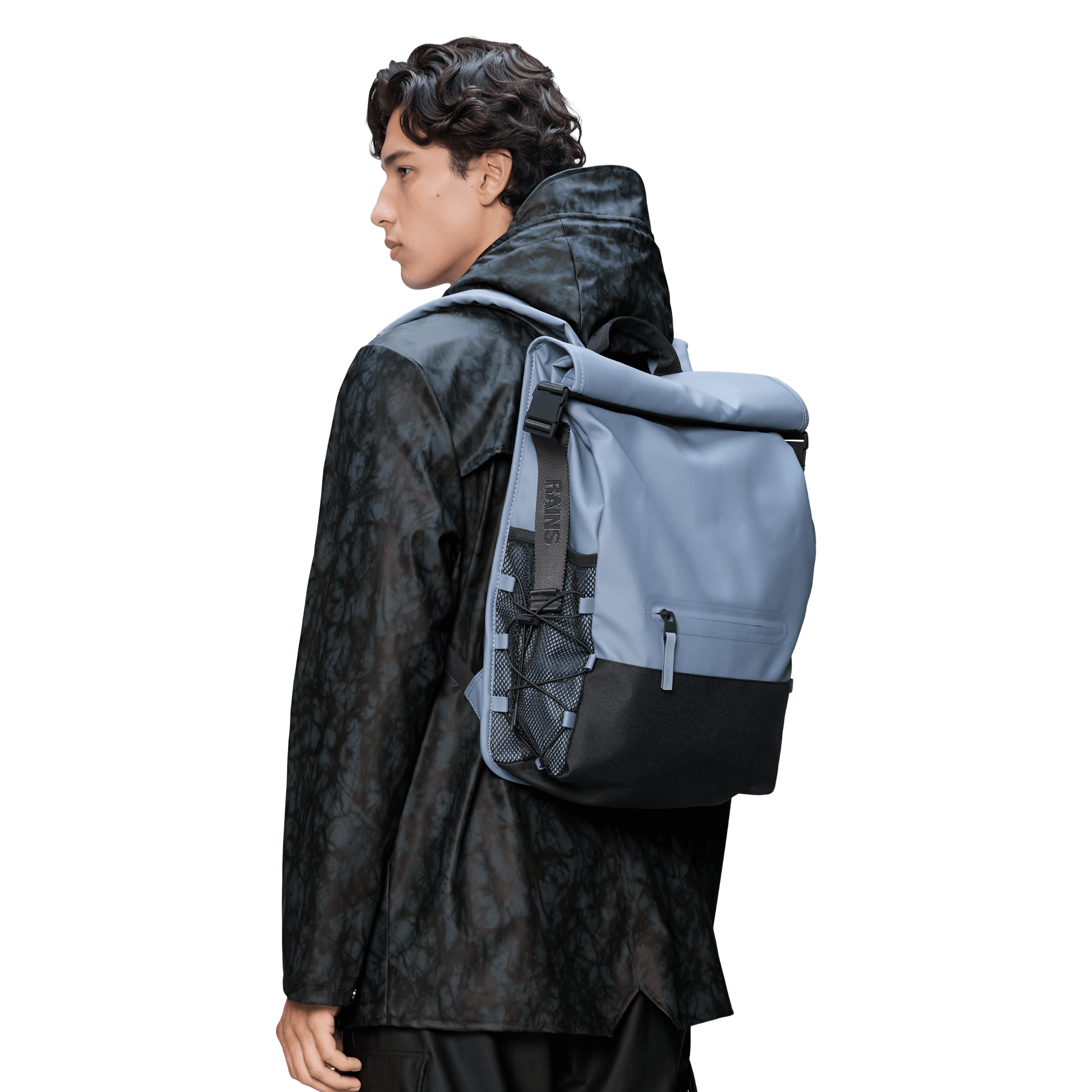 Rains Trail Mountaineer Rolltop in Blue Dusk