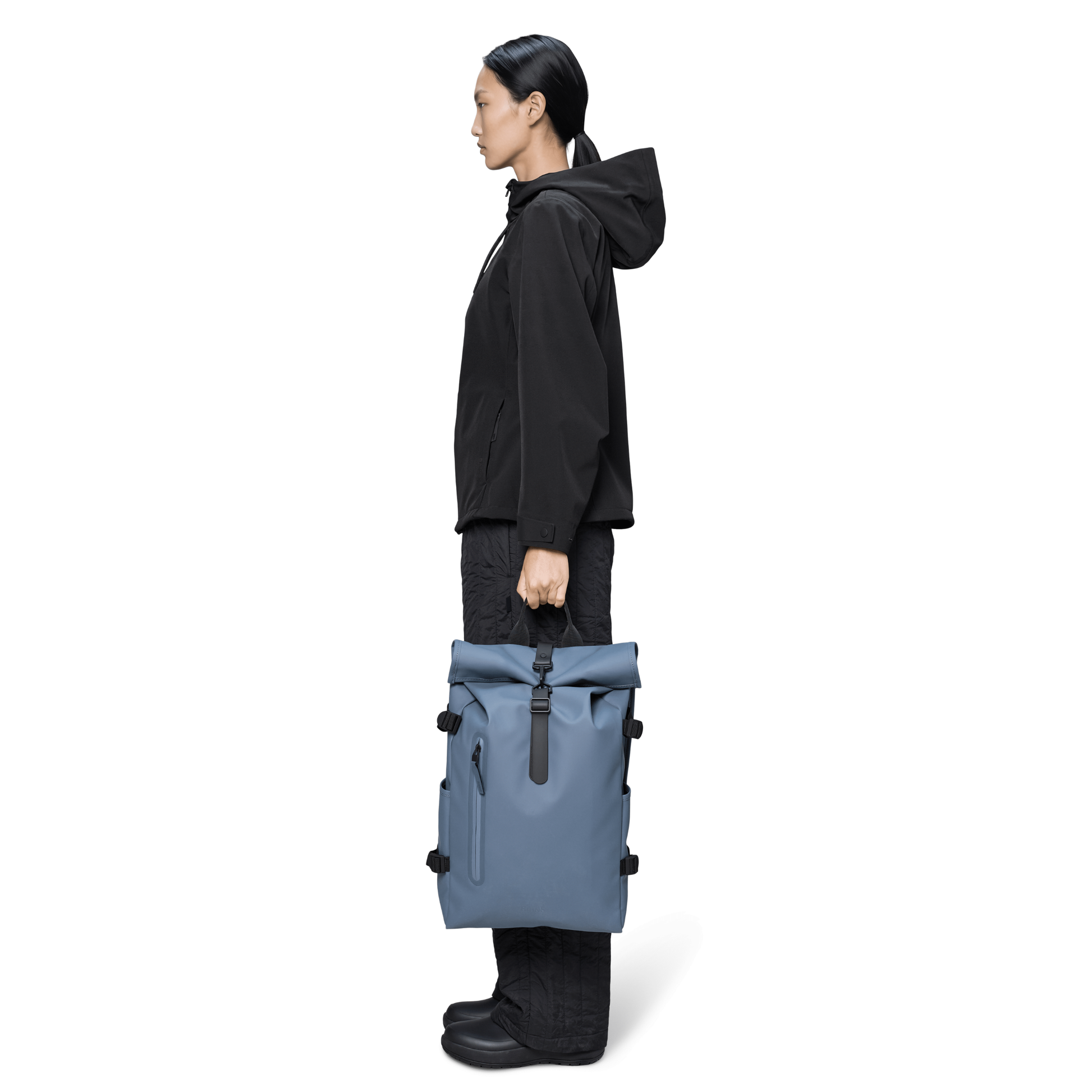 Rains Rolltop Rucksack Large in Blue Dusk